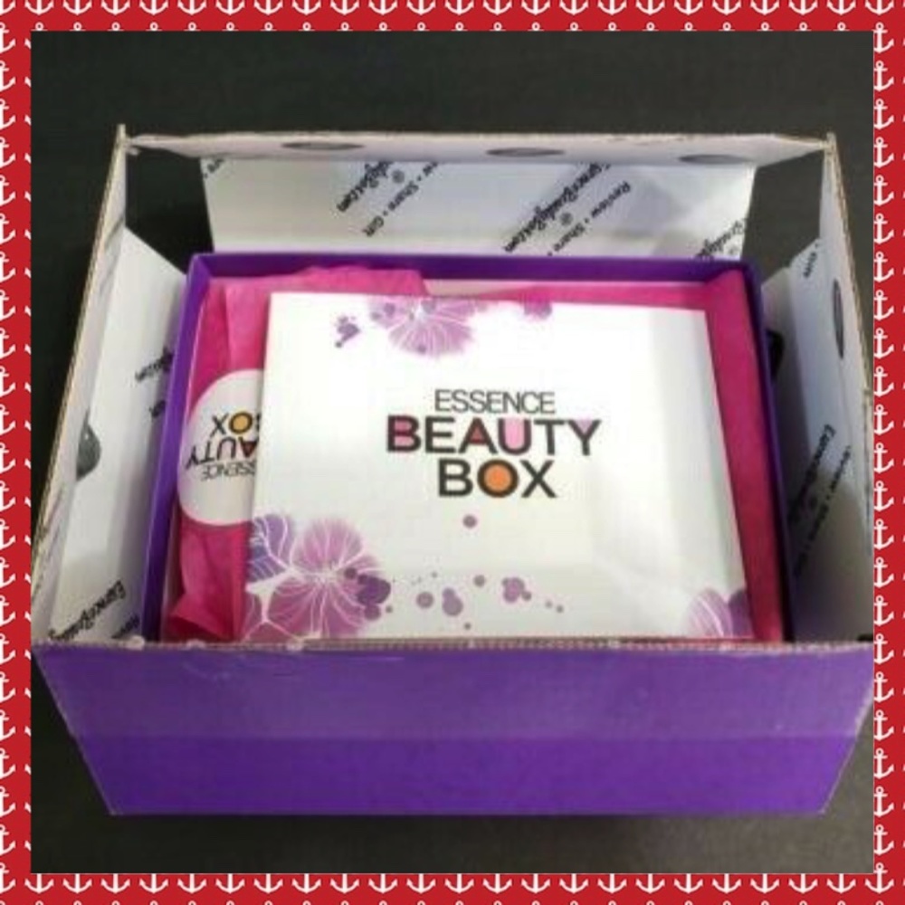 Essence Beauty Box Hair Product Lip gloss